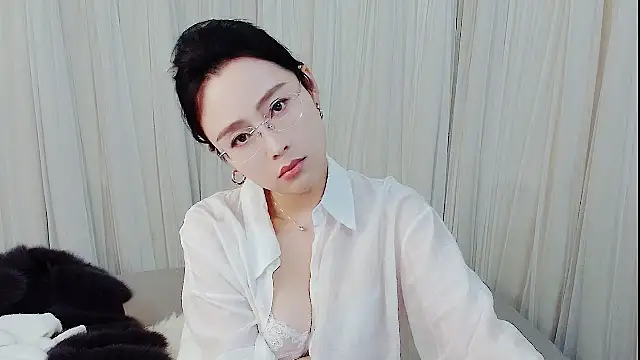 HCOCO online show from 02-28-26, 01:11