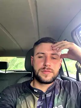 LuanHw1209 online show from 01-15-26, 05:49