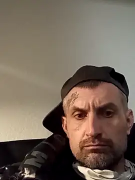 Snapshot of ViciouzzD chatting on 02-13-26, 03:45 ViciouzzD online show from 02-13-26, 03:45