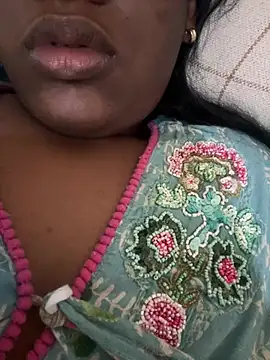 amorasecy online show from 04-29-26, 04:33