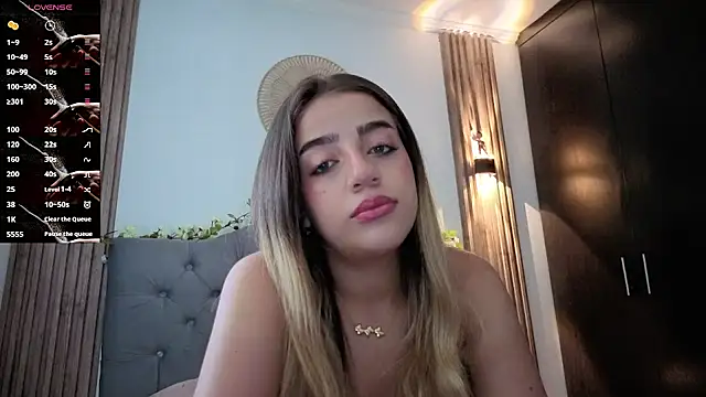 Snapshot of cute_emmma chatting on 05-29-26, 12:11 cute emmma online show from 05-29-26, 12:11