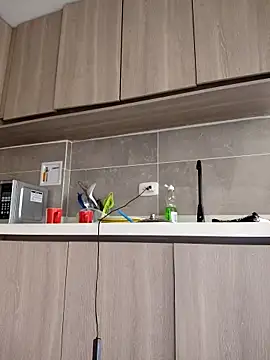 Arimonroee online show from 04-16-26, 06:08