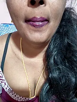 Snapshot of siri_tamiltelugu chatting on 02-08-26, 08:17 siri tamiltelugu online show from 02-08-26, 08:17