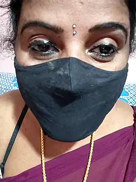 Snapshot of siri_tamiltelugu chatting on 02-01-26, 04:16 siri tamiltelugu online show from 02-01-26, 04:16