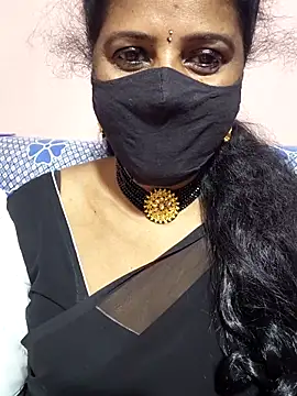 Snapshot of siri_tamiltelugu chatting on 02-28-26, 03:44 siri tamiltelugu online show from 02-28-26, 03:44