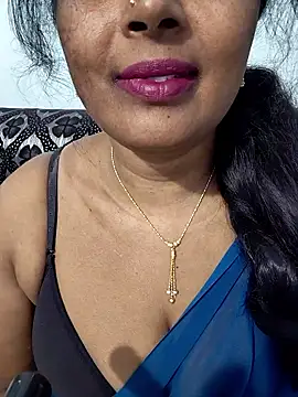 Snapshot of siri_tamiltelugu chatting on 01-09-26, 03:19 siri tamiltelugu online show from 01-09-26, 03:19