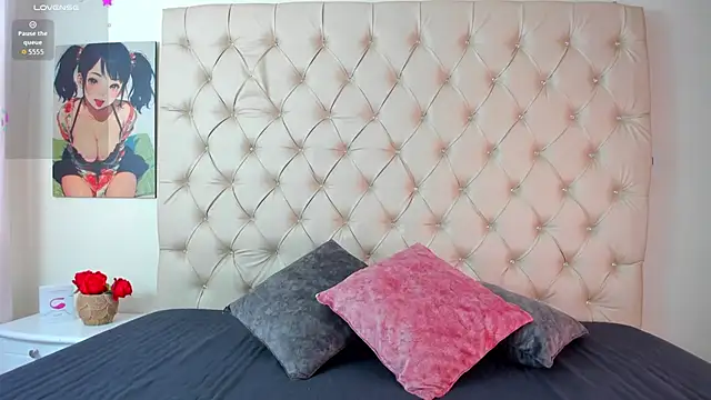 Snapshot of Stormy-y-Lisa chatting on 02-18-26, 12:34 Stormy-y-Lisa online show from 02-18-26, 12:34