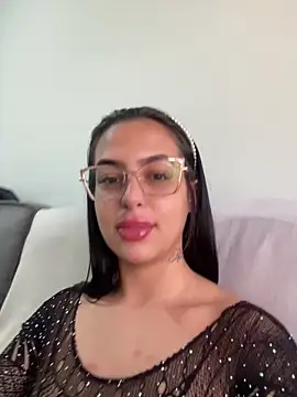 jujuarantes  2026 online show from 02-06-26, 01:51