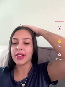 Snapshot of jujuarantes__2026 chatting on 06-10-26, 02:51 jujuarantes 2026 online show from 06-10-26, 02:51