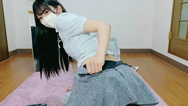 Snapshot of Kiki-jpn chatting on 07-10-26, 12:05 Kiki-jpn online show from 07-10-26, 12:05