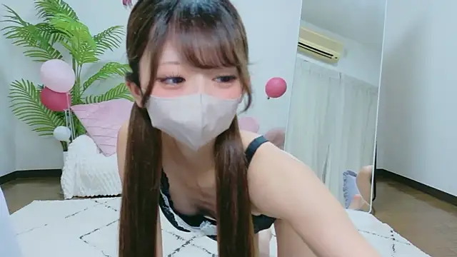 Snapshot of Kiki-jpn chatting on 06-27-26, 06:08 Kiki-jpn online show from 06-27-26, 06:08