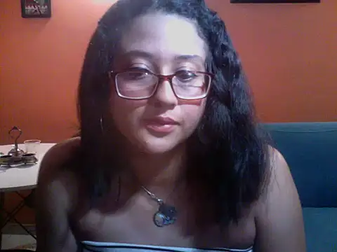 Snapshot of SweetDeya chatting on 03-05-26, 09:22 SweetDeya online show from 03-05-26, 09:22