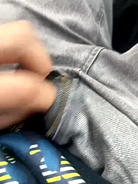 akindrv1 online show from 12-21-25, 12:29