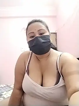 Snapshot of DesiSeductress chatting on 02-27-26, 05:35 DesiSeductress online show from 02-27-26, 05:35