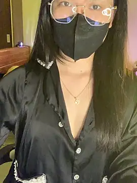 Sofiababy22 online show from 05-10-26, 04:20