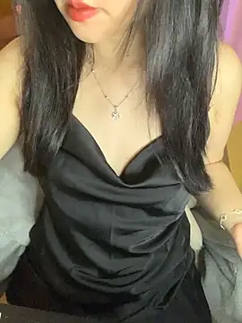 Sofiababy22 online show from 04-18-26, 06:21