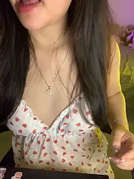 Sofiababy22 online show from 05-11-26, 04:04