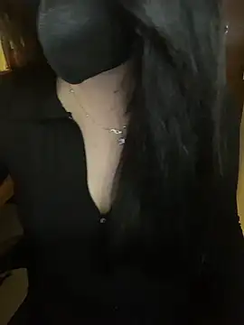 Snapshot of Sofiababy22 chatting on 12-22-25, 02:39 Sofiababy22 online show from 12-22-25, 02:39