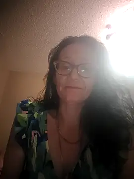 CrownedCuppa online show from 04-02-26, 01:57