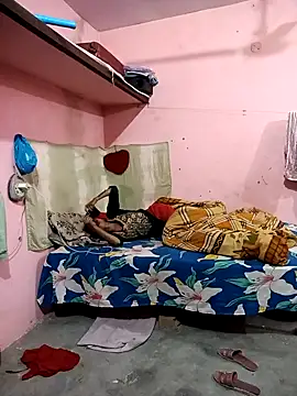 Desipari 777 online show from 01-13-26, 04:44