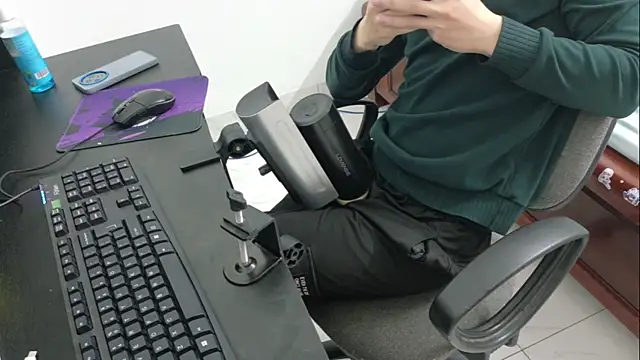 - kur - online show from 12-21-25, 11:45