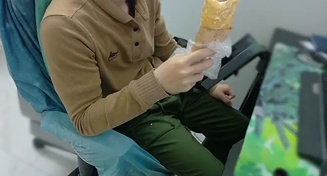 - kur - online show from 03-09-26, 11:52