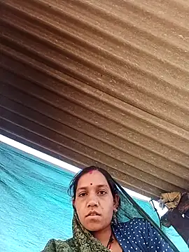 Karishma singh online show from 03-08-26, 02:04