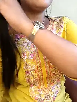 Deshi bhabhi143 online show from 04-13-26, 07:12