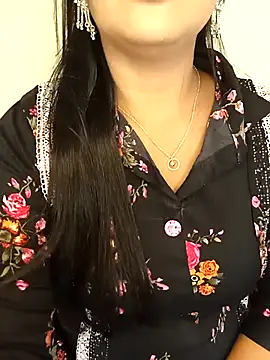 Deshi bhabhi143 online show from 04-26-26, 06:43