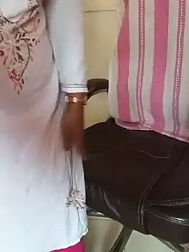 Deshi bhabhi143 online show from 07-14-26, 07:46