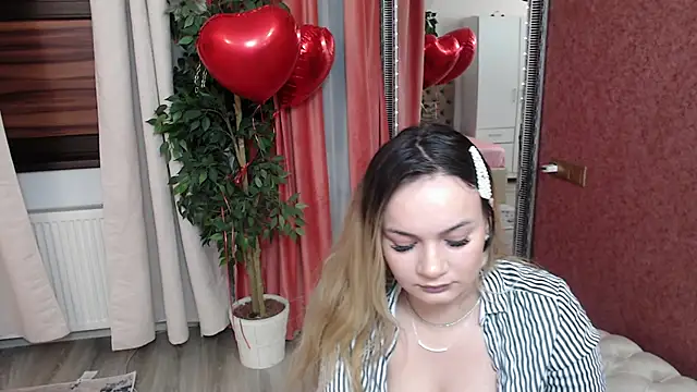 Snapshot of DaliaHaven chatting on 02-12-26, 09:03 DaliaHaven online show from 02-12-26, 09:03