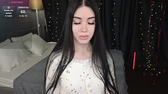 Snapshot of Chloe___Davis chatting on 03-01-26, 12:10 Chloe Davis online show from 03-01-26, 12:10