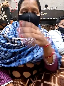 Radhacpl9528 online show from 01-06-26, 03:49