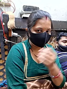 Radhacpl9528 online show from 01-13-26, 03:38