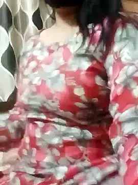 Snapshot of ritu7755 chatting on 02-19-26, 04:37 ritu7755 online show from 02-19-26, 04:37