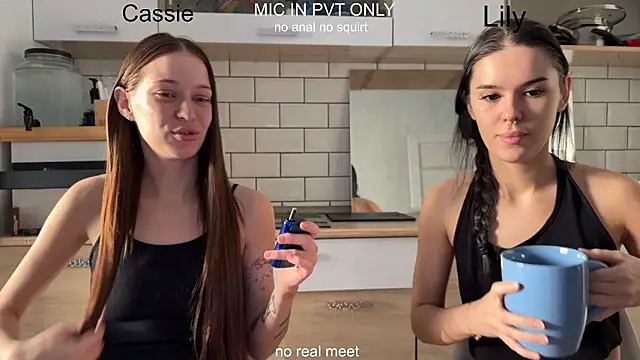 Snapshot of girls_secrets chatting on 02-05-26, 10:55 girls secrets online show from 02-05-26, 10:55