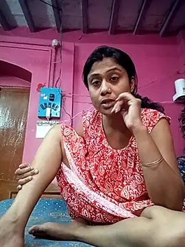 Hooghlypinkivabi online show from 04-30-26, 07:04