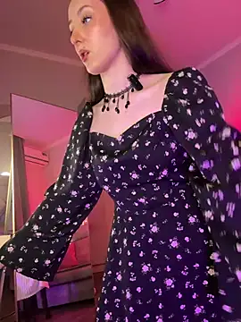 LuxBrunette  online show from 04-17-26, 05:10