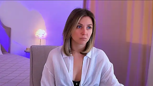 EmeraldGlow online show from 03-07-26, 02:33