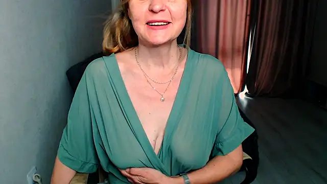 MiLenaMilf online show from 05-18-26, 05:56