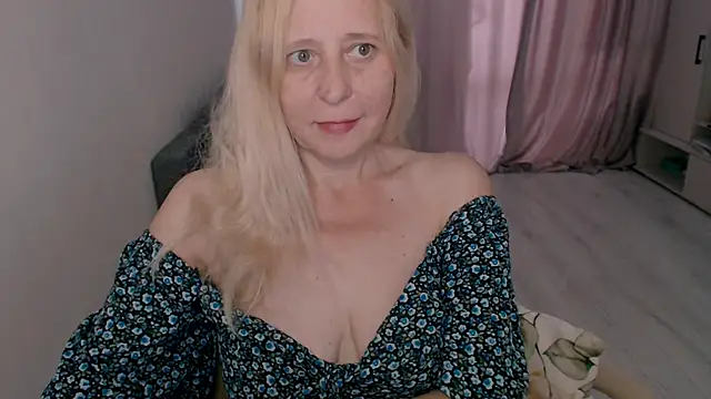 MiLenaMilf online show from 10-07-25, 06:36