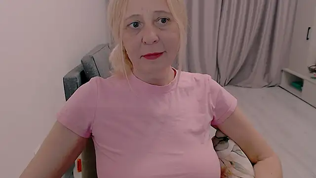 MiLenaMilf online show from 10-23-25, 04:55