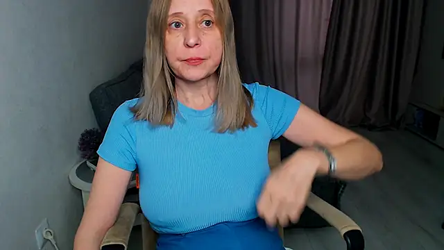 MiLenaMilf online show from 04-23-26, 07:48