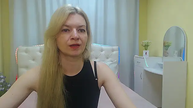 MelissaTyler online show from 05-20-26, 05:26