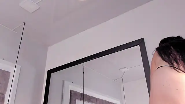 ElenaWatsonn online show from 02-07-26, 08:28