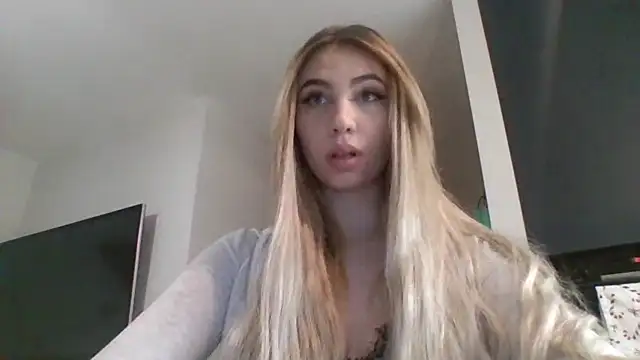 TeenLily online show from 02-20-26, 08:11