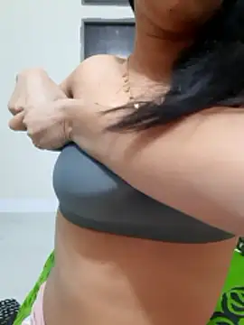 Snapshot of Muniyaislam chatting on 01-07-26, 04:12 Muniyaislam online show from 01-07-26, 04:12