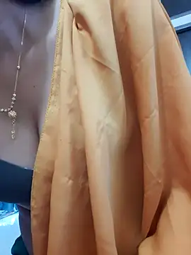 Snapshot of Muniyaislam chatting on 02-04-26, 09:48 Muniyaislam online show from 02-04-26, 09:48