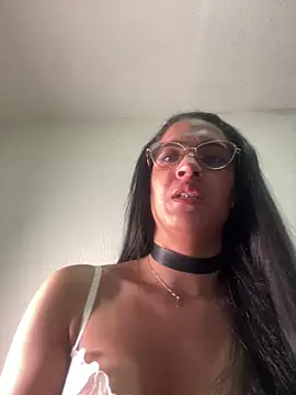 ValentinaEvanz online show from 06-20-26, 12:04