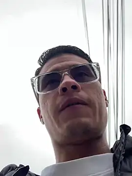 Latin Paisa Boy online show from 02-03-26, 12:32